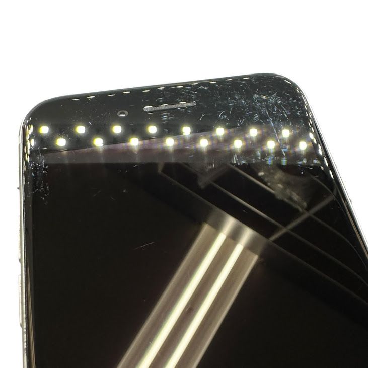 �ڥХåƥ꡼80%��iPhone��SE����2�����64GB���ۥ磻�ȡ�SIM�ե꡼�����եȥХ���