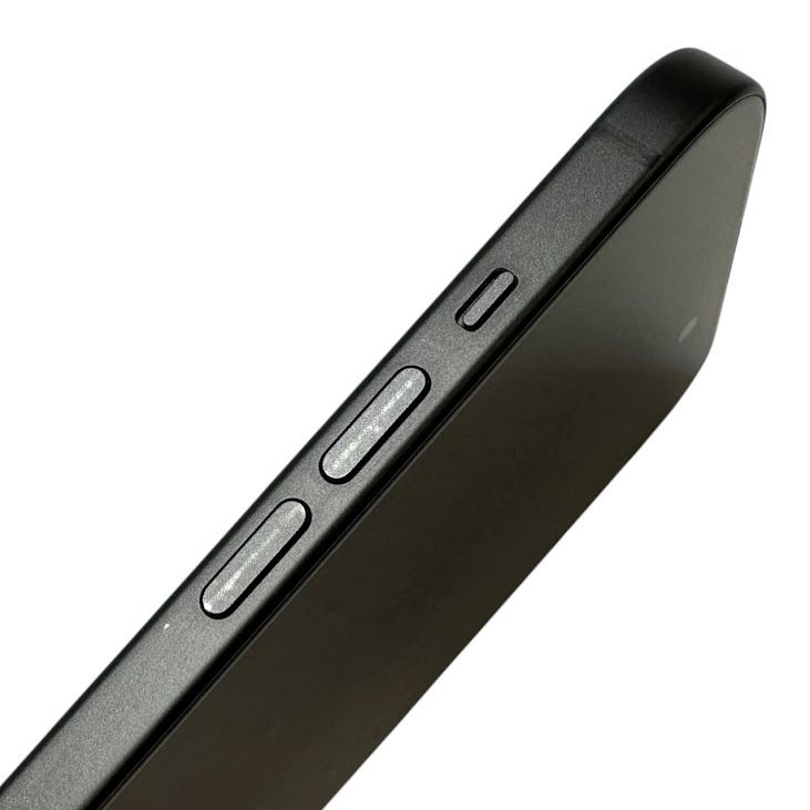 �ڥХåƥ꡼83%��iPhone��15��256GB���֥�å���SIM�ե꡼