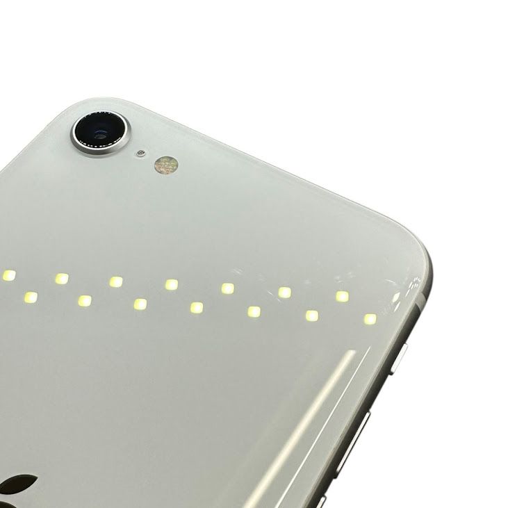 �ڥХåƥ꡼100%��iPhone��SE����2�����64GB���ۥ磻�ȡ�SIM�ե꡼���ɥ�����