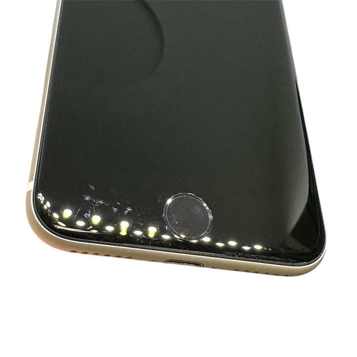 �ڥХåƥ꡼91%��iPhone��SE����2�����64GB���ۥ磻�ȡ�SIM�ե꡼��au��