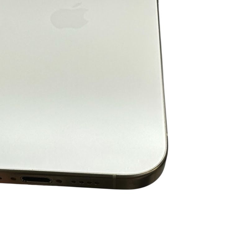 �ڥХåƥ꡼86%��iPhone��15ProMax��256GB���ۥ磻�ȥ����˥��ࡡSIM�ե꡼