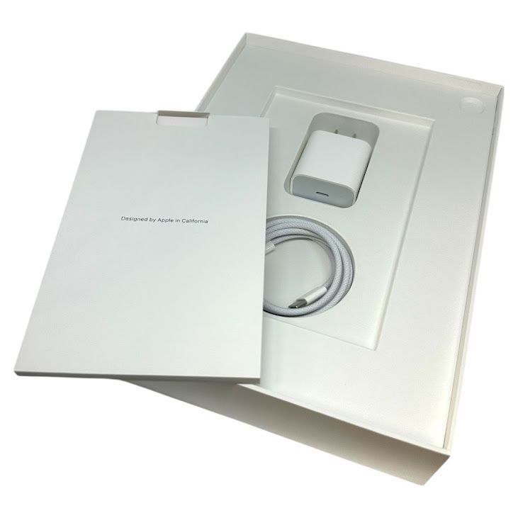 �ڥХåƥ꡼100���iPad��11��Wi��Fi��128GB���֥롼