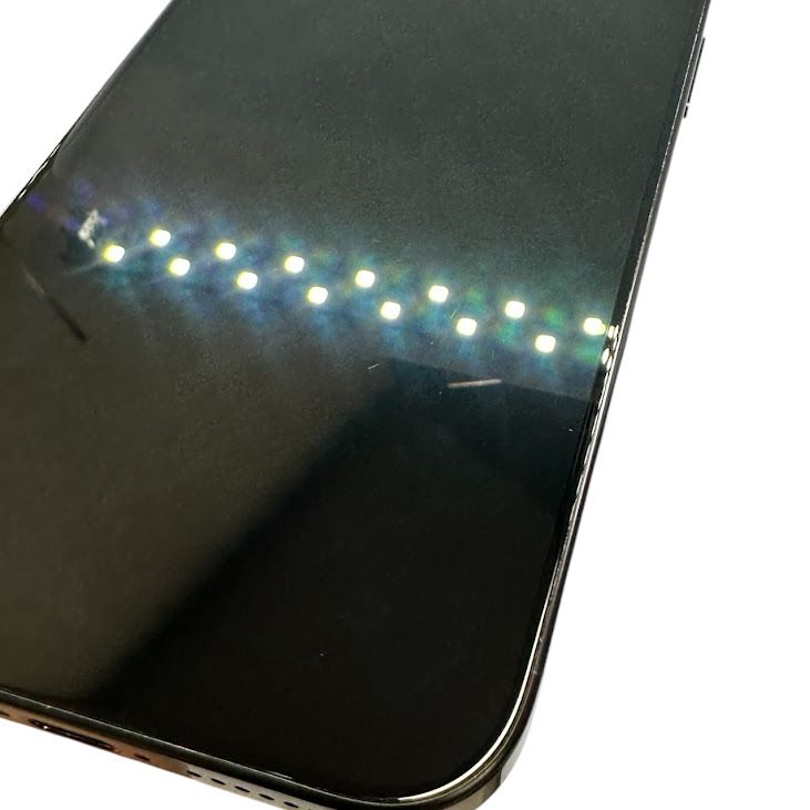�ڥХåƥ꡼90%��iPhone��16ProMax��256GB���֥�å������˥��ࡡSIM�ե꡼