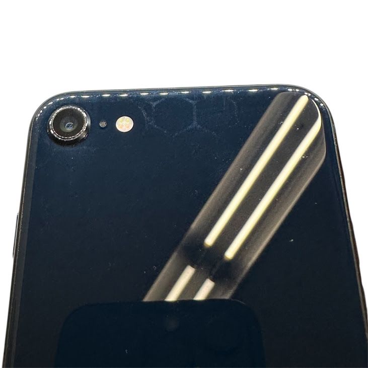 iPhone��SE����3�����64GB���ߥåɥʥ��ȡ�SIM�ե꡼���ɥ�����