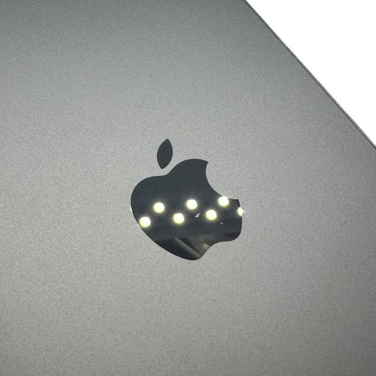 �ڥХåƥ꡼100%��iPhone��16e��128GB���֥�å���SIM�ե꡼�����եȥХ���