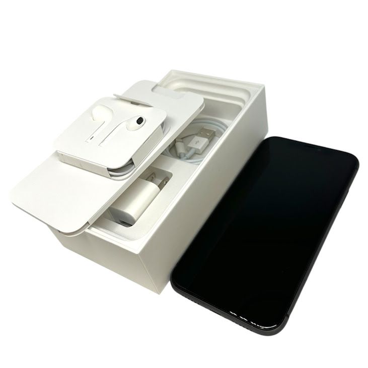 �ڥХåƥ꡼100%��iPhone��11��128GB���֥�å���SIM�ե꡼