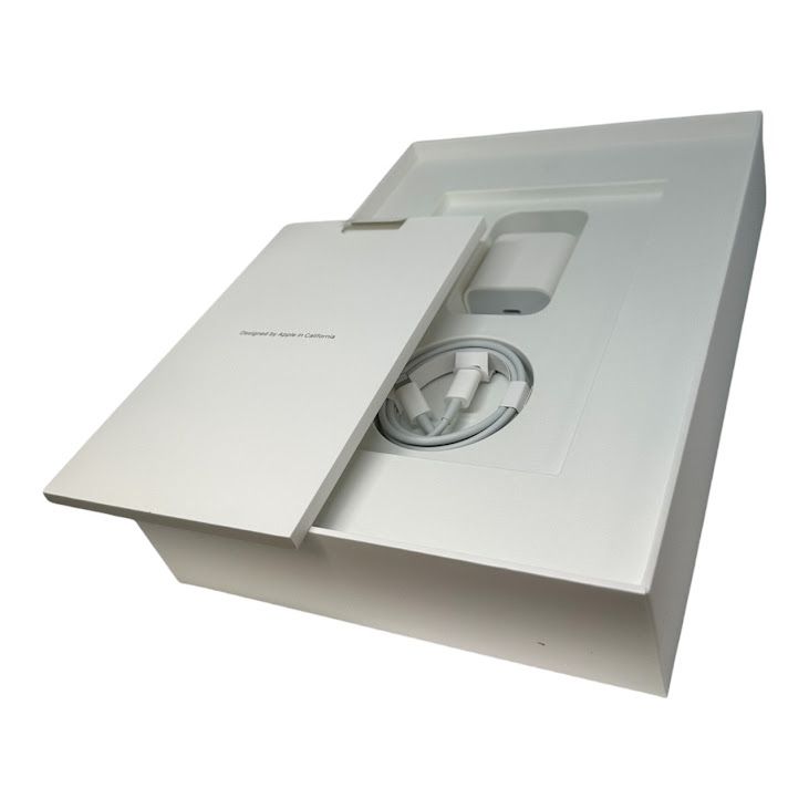 �ڥХåƥ꡼100%��iPad��8��Wi��Fi��Cellular��32GB������С�