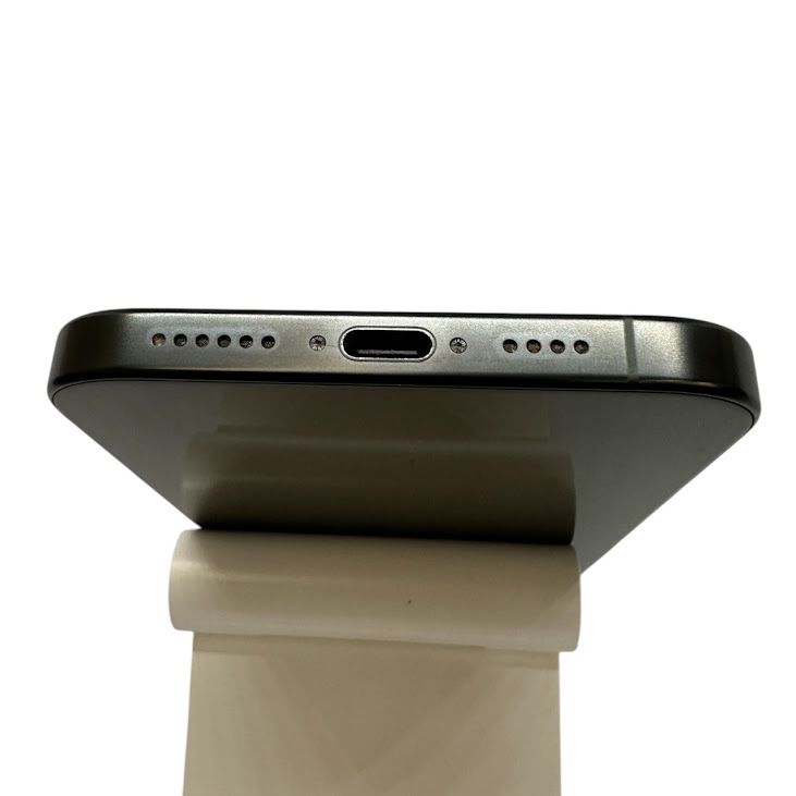 �ڥХåƥ꡼90%��iPhone��16ProMax��256GB���֥�å������˥��ࡡSIM�ե꡼