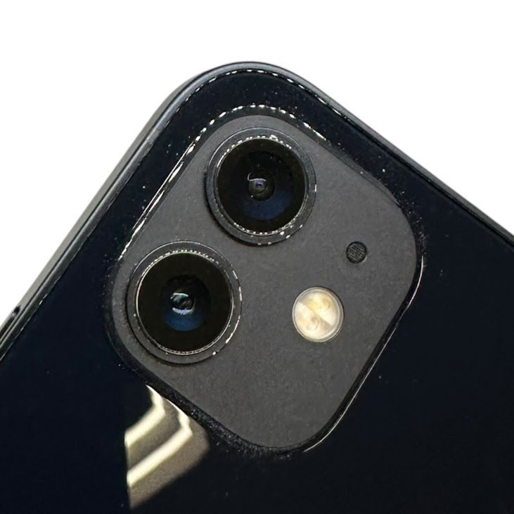 �ڥХåƥ꡼82%��iPhone��12��64GB���֥�å���SIM�ե꡼��au��
