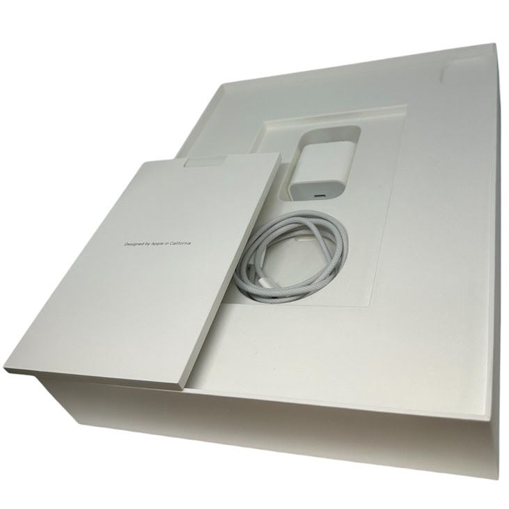 �ڥХåƥ꡼95%��iPadPro��12.9�������6���塡Wi��Fi��128GB�����ڡ������쥤