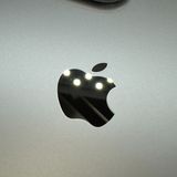 �ڥХåƥ꡼86%��iPhone��16Pro��256GB���֥�å������˥��ࡡSIM�ե꡼��au��