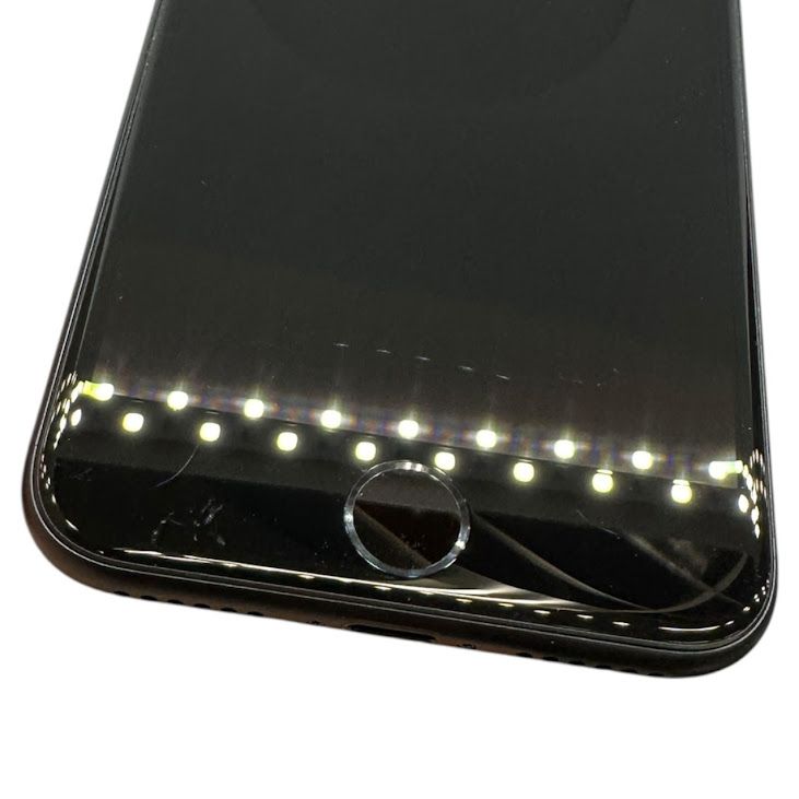 �ڥХåƥ꡼100%��iPhone��SE����2�����64GB���֥�å���SIM�ե꡼���ɥ�����
