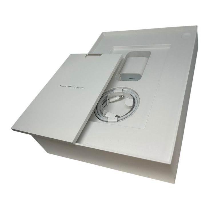 �ڥХåƥ꡼100%��iPad��11��Wi��Fi��256GB������С�