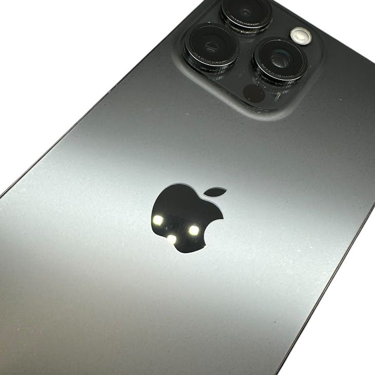 �ڥХåƥ꡼86%��iPhone��15ProMax��256GB���֥�å������˥���