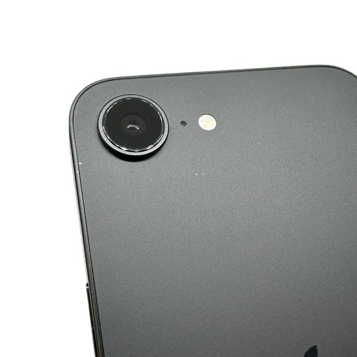 �ڥХåƥ꡼100%��iPhone��16e��128GB���֥�å���SIM�ե꡼