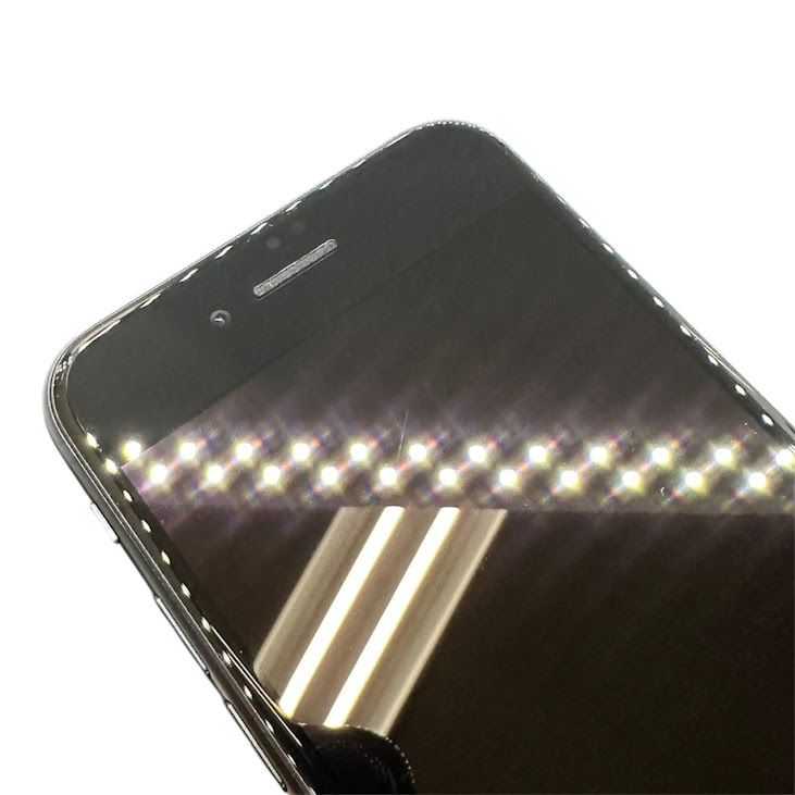 �ڥХåƥ꡼96%��iPhone��SE����3�����64GB���ߥåɥʥ��ȡ�SIM�ե꡼��au��