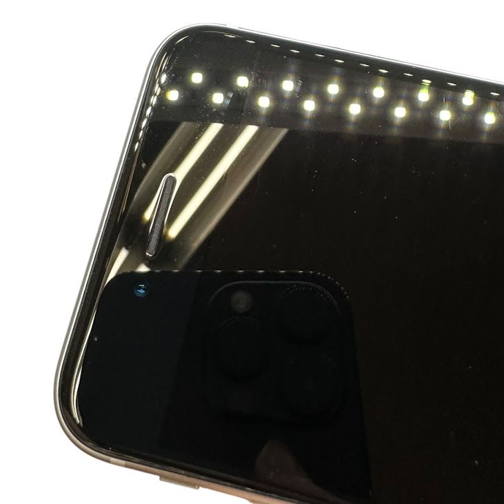�ڥХåƥ꡼93%��iPhone��SE����2�����64GB���ۥ磻�ȡ�SIM�ե꡼��au��