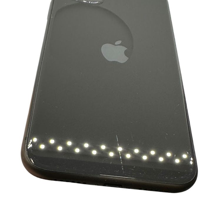 �ڥХåƥ꡼99%��iPhone��11��128GB���֥�å���SIM�ե꡼�����եȥХ���