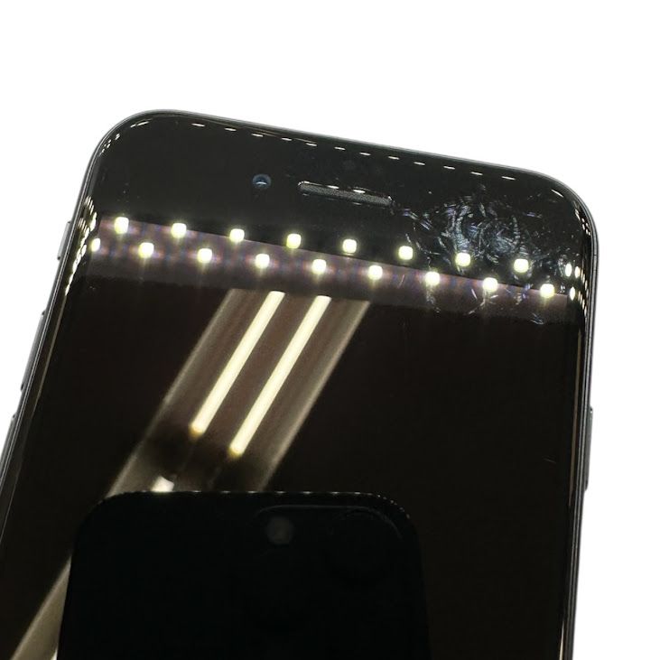 �ڥХåƥ꡼97%��iPhone��SE����2�����64GB���֥�å���SIM�ե꡼���ɥ�����