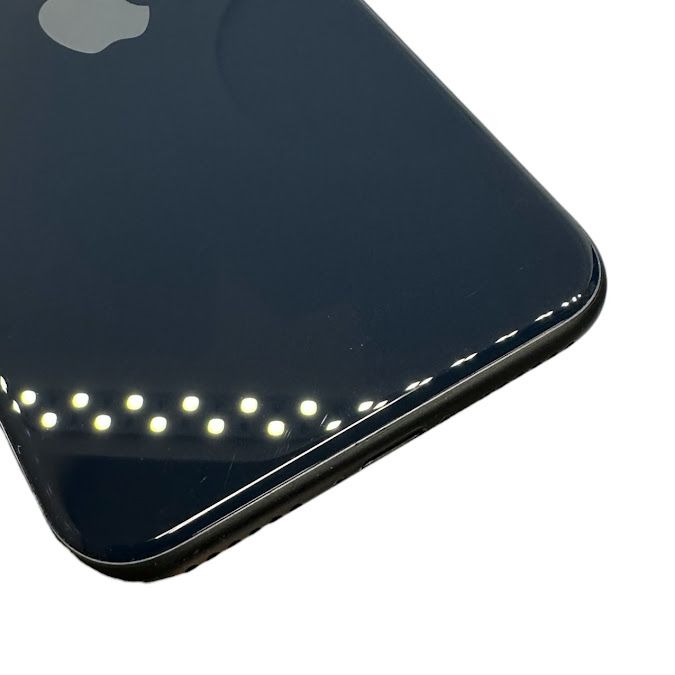 �ڥХåƥ꡼97%��iPhone��SE����3�����64GB���ߥåɥʥ��ȡ�SIM�ե꡼��au��
