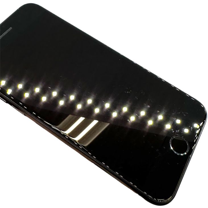 �ڥХåƥ꡼89%��iPhone��SE����2�����64GB���֥�å���SIM�ե꡼���ɥ�����