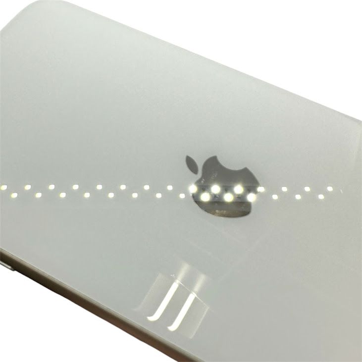 iPhone��SE����2�����64GB���ۥ磻�ȡ�SIM�ե꡼��au��