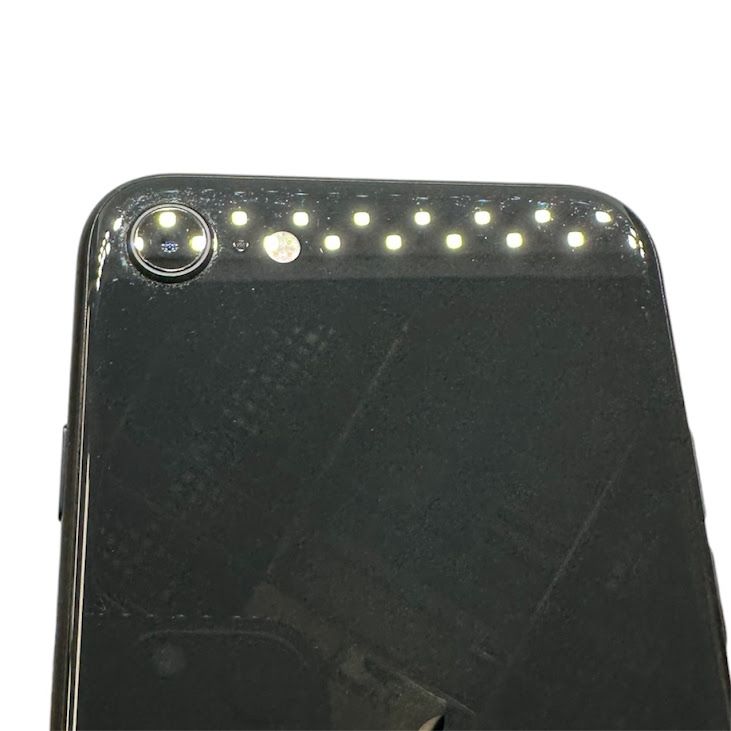 iPhone��SE����2�����128GB���֥�å���SIM�ե꡼���ɥ�����