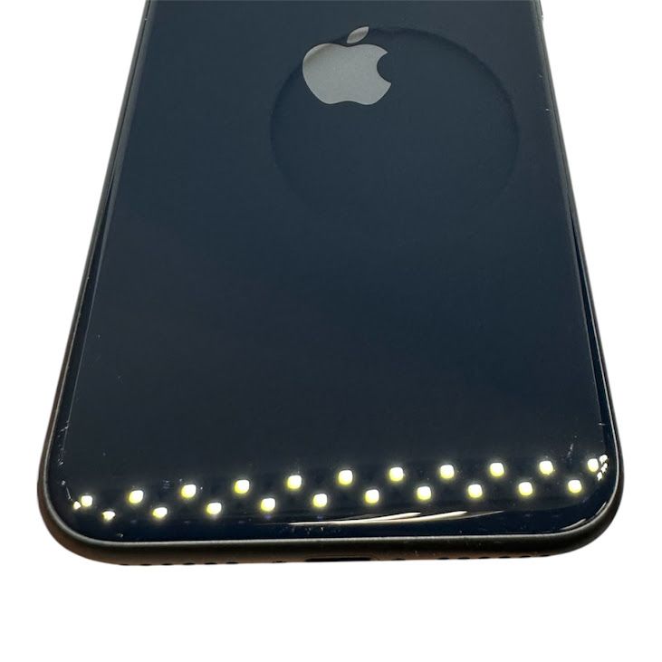 �ڥХåƥ꡼94%��iPhone��SE����3�����64GB���ߥåɥʥ��ȡ�SIM�ե꡼��au��