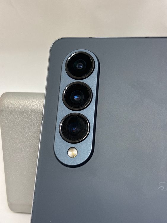 SAMSUNG GALAXY Z Fold4 256GB