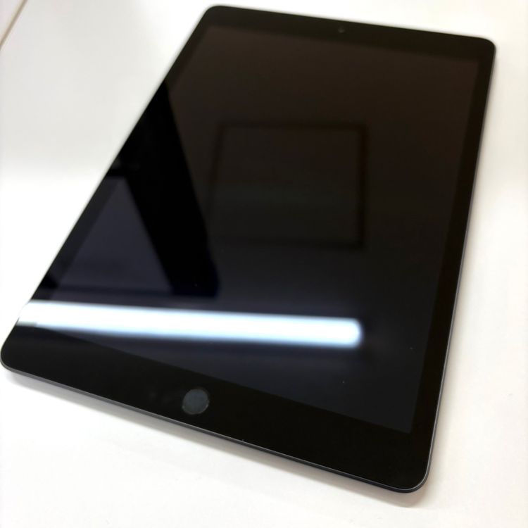 �ڽ���Ź���ݺѡ�iPad ��8���� 128GB Wi-Fi+Cellular��ǥ�