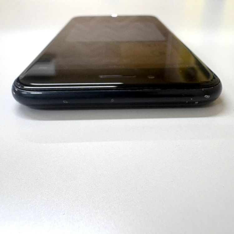 �ڽ���Ź���ݺѡ�iPhone7 32GB �����åȥ֥�å� �Хåƥ꡼100%