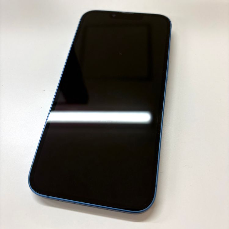 �ڽ���Ź�����ѡ�iPhone13 128GB �֥롼���Хåƥ꡼100��