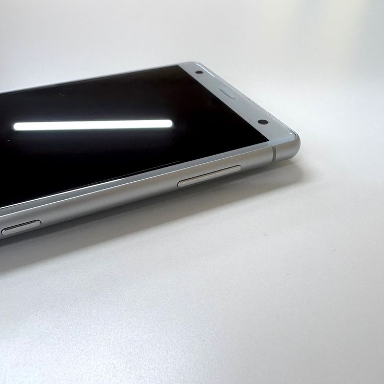 �ڽ���Ź���ݺѡ�Xperia XZ2 702so 64GB �ꥭ�åɥ���С�