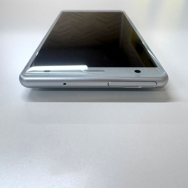�ڽ���Ź���ݺѡ�Xperia XZ2 702so 64GB �ꥭ�åɥ���С�