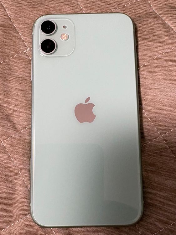������ iPhone11���꡼��64G