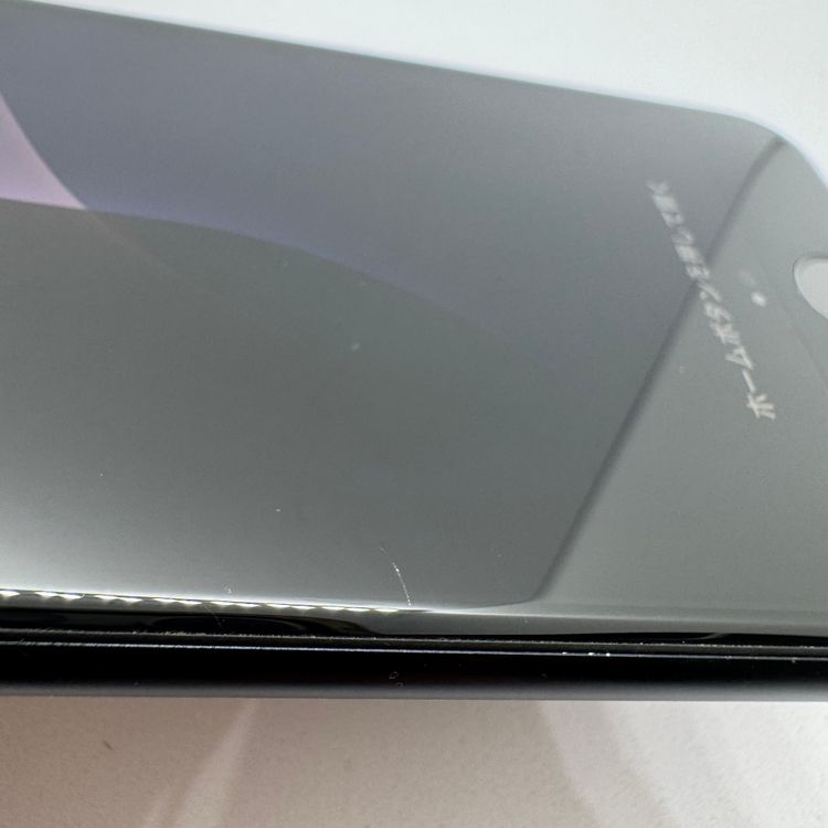 �ڥХåƥ꡼85%��iPhoneSE��3���� 64GB