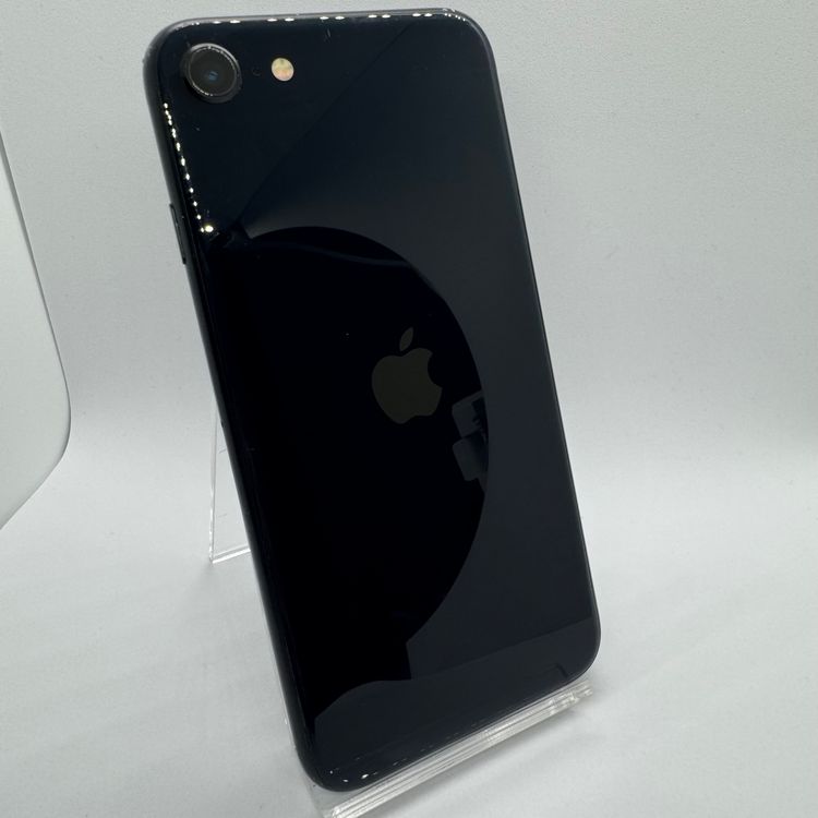 �ڥХåƥ꡼85%��iPhoneSE��3���� 64GB