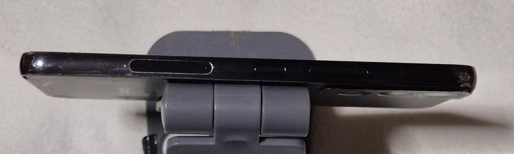 �ڥǥ����ץ쥤���ʡ�au�ǡ�Galaxy��S22 �֥�å�