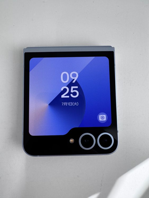 ��̤���ѵ��Galaxy Z Flip6 SCG29 256GB�úǿ��ޤꤿ���ߥ��ޥ�