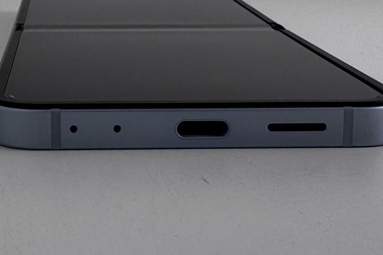 ��̤���ѵ��Galaxy Z Flip6 SCG29 256GB�úǿ��ޤꤿ���ߥ��ޥ�