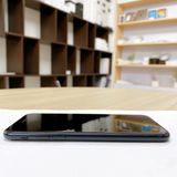 iPhone SE ��3���� 64GB �ߥåɥʥ��� �Хåƥ꡼ 92% ������ SIM�ե꡼