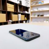 iPhone SE ��3���� 64GB �ߥåɥʥ��� �Хåƥ꡼ 86% ������ SIM�ե꡼