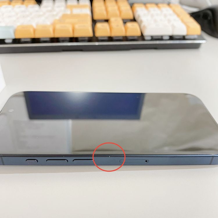 iPhone 15 Pro 128GB �֥롼 �Хåƥ꡼ 88% ������ SIM�ե꡼