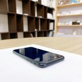 iPhone SE ��3���� 64GB �ߥåɥʥ��� �Хåƥ꡼ 94% ������ SIM�ե꡼