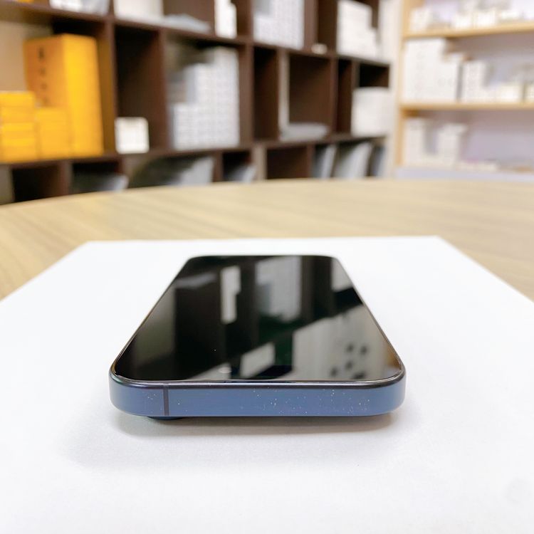 iPhone 15 Pro 128GB �֥롼 �Хåƥ꡼ 86% ������ SIM�ե꡼