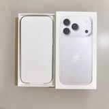 �ڳ����Ѥߡ�iPhone 18 Pro 256GB ����С� ������ SIM�ե꡼
