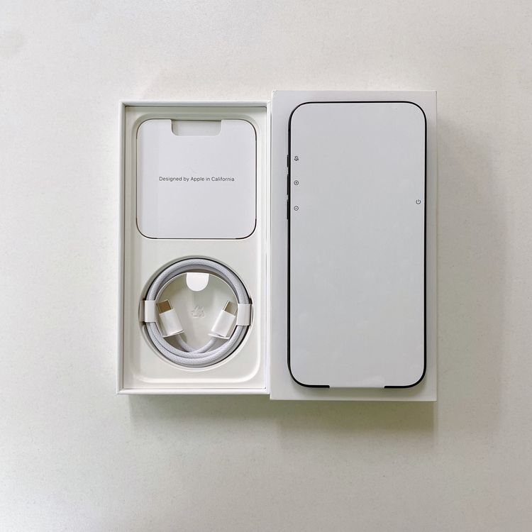 ��̤�����ʡ�iPhone 15 Pro Max 256GB �Хåƥ꡼ 100%������SIM�ե꡼