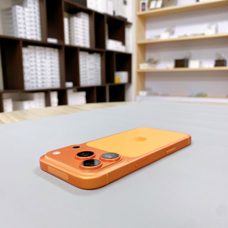 iPhone 17 Pro 1TB ����� �Хåƥ꡼ 100% ������ SIM�ե꡼
