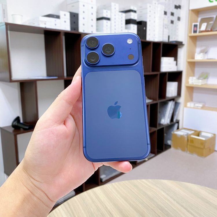 iPhone 17 Pro 256GB �ǥ����ץ֥롼 �Хåƥ꡼ 100% ������ SIM�ե꡼