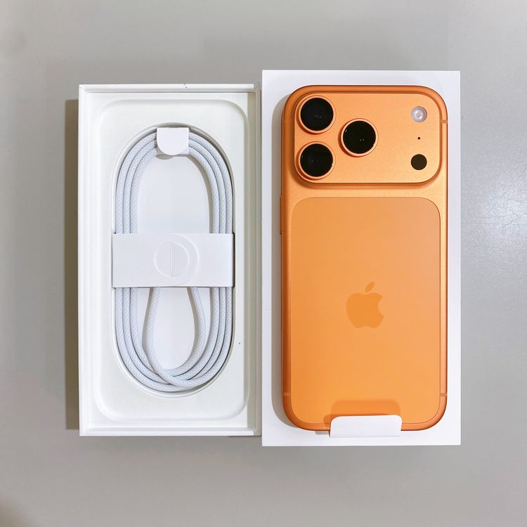 �ڳ����Ѥߡ�iPhone 17 Pro 1TB �����ߥå������ ������ SIM�ե꡼